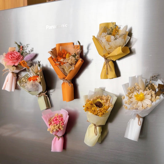 Mini Dried Flower Bouquet Ref Magnet