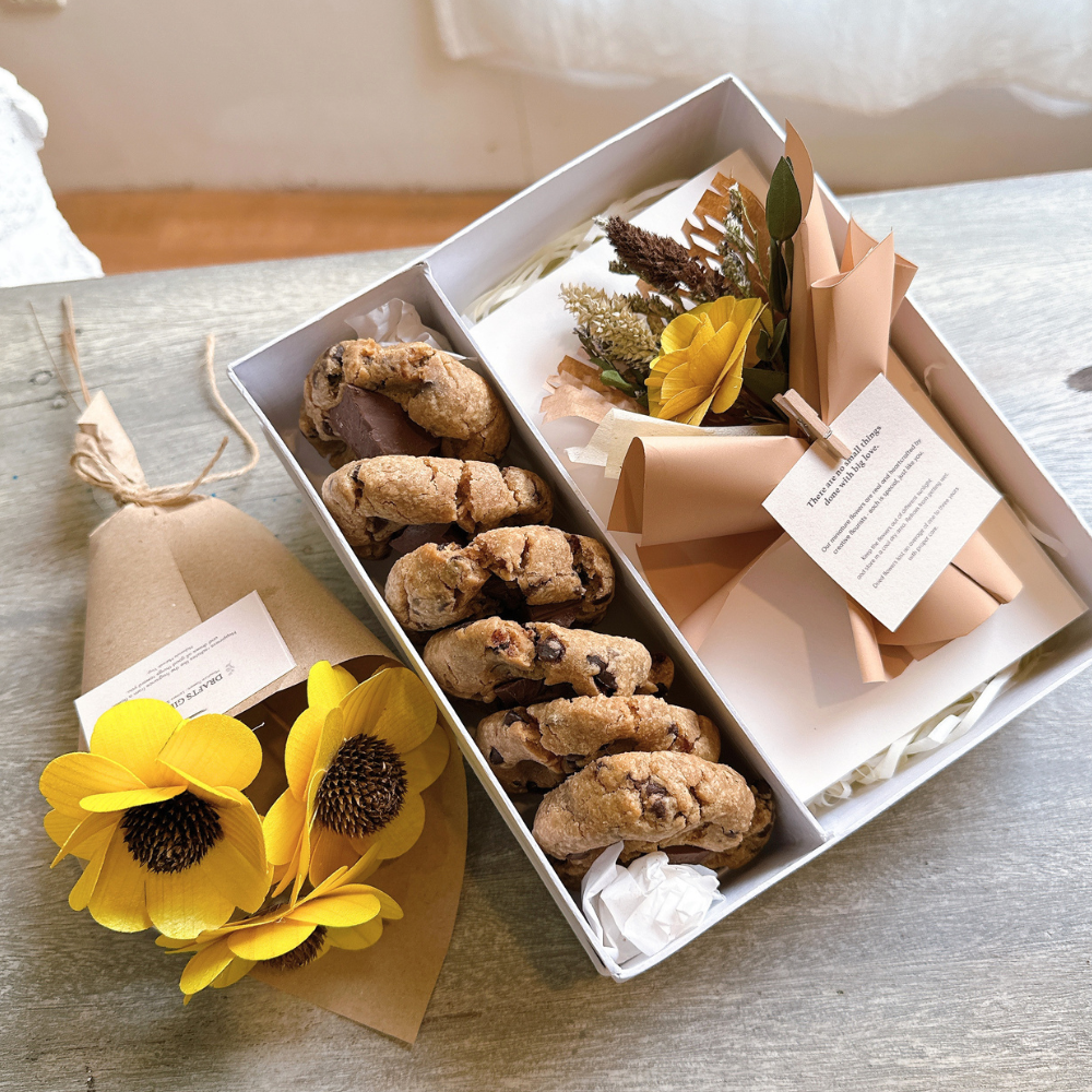 Bloom Gift Box + Wooden Sunflower Bundle 🌻